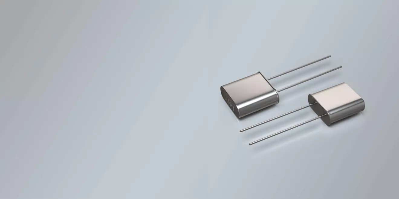 THT QUARZ UM1 8,0 x 3,1 mm 6.00 - 200.0 MHz THT QUARZ UM1 8,0 x 3,1 mm 6.00 - 200.0 MHz